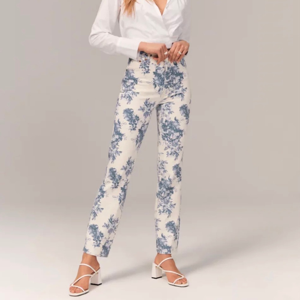 Abercrombie floral ultra high rise 90s straight jeans NWT